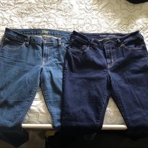 Two Women’s Old Navy Jeans 12 Short